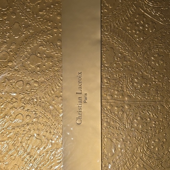 ❤️BUY 2 GET 1 FREE  Christian Lacroix Gold Embossed Paseo Guest Book - Picture 6 of 13